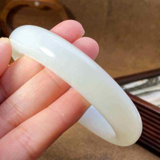 传世正品保真新疆和田玉籽料羊脂白玉苏工精雕轮胎手镯61mm可定制
